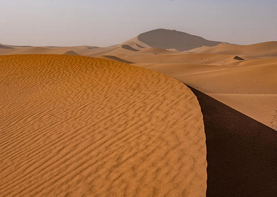 Discover the Sands of the Erg El Mhazil and Its Awe-Inspiring Views
Explore the deep, golden sands of the Erg El Mhazil, one of the world’s largest deserts. The endless stretch of sand offers a mesmerizing, once-in-a-lifetime experience