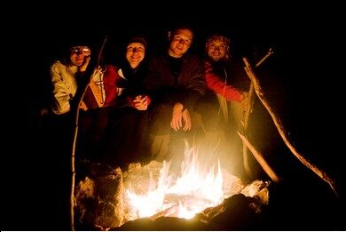 Laugh and Enjoy Jokes Around the Fire in a Warm Bedouin Setting Spend your evenings sharing jokes and laughter around the campfire. The warmth of the fire and the desert atmosphere make for a heartwarming experience